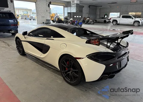 2016 Mclaren 570S z USA, uszkodzony, nr VIN SBM13DAA6GW000609